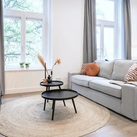 Spacious In Bed And Coffe * Tilburg